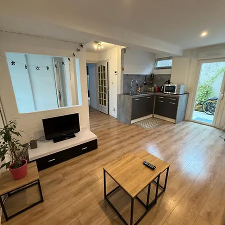 Cosy Dans Maison A Neudorf Proche Centre Avec Terrasse Apartmán